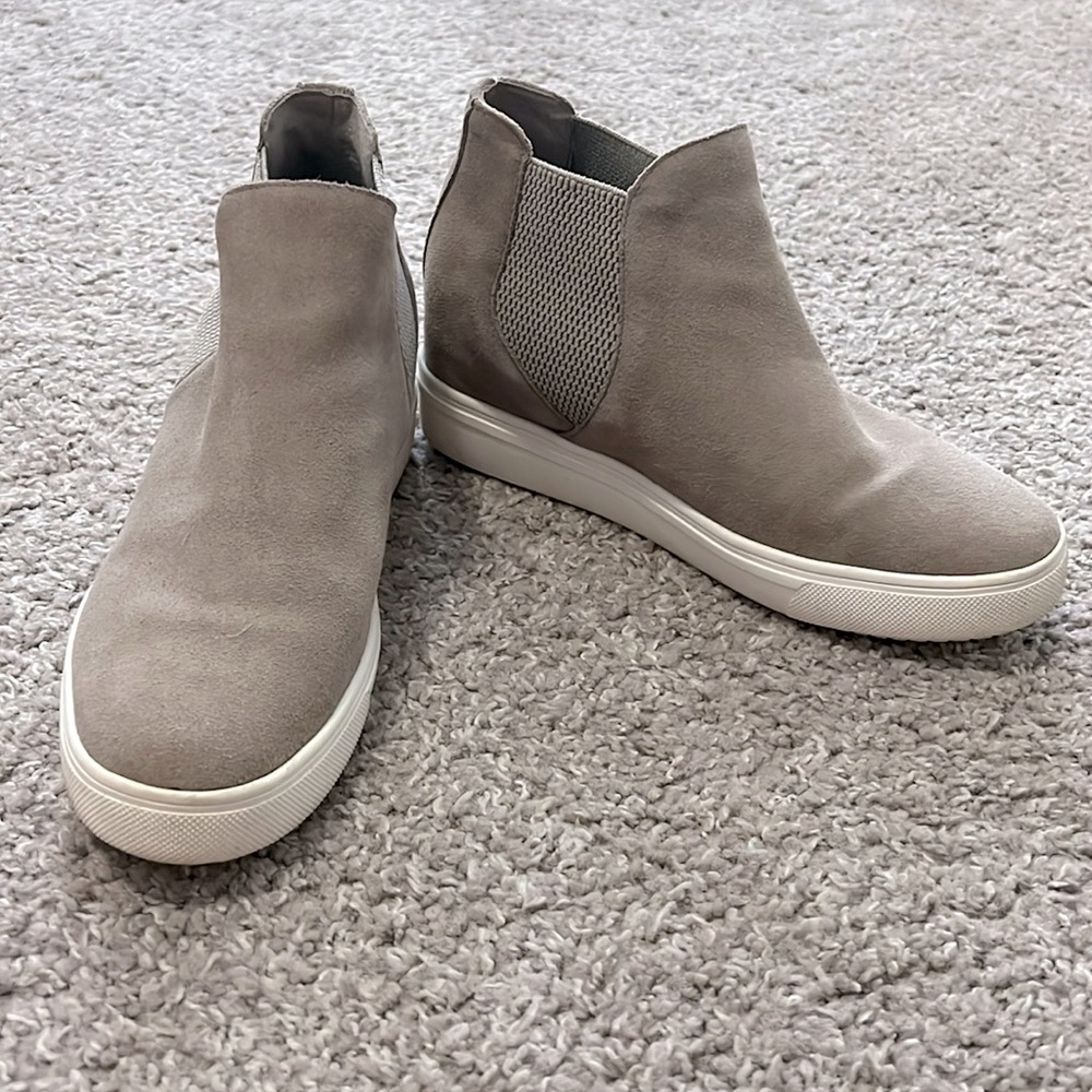 Woman’s Steve Madden Ankle Boot